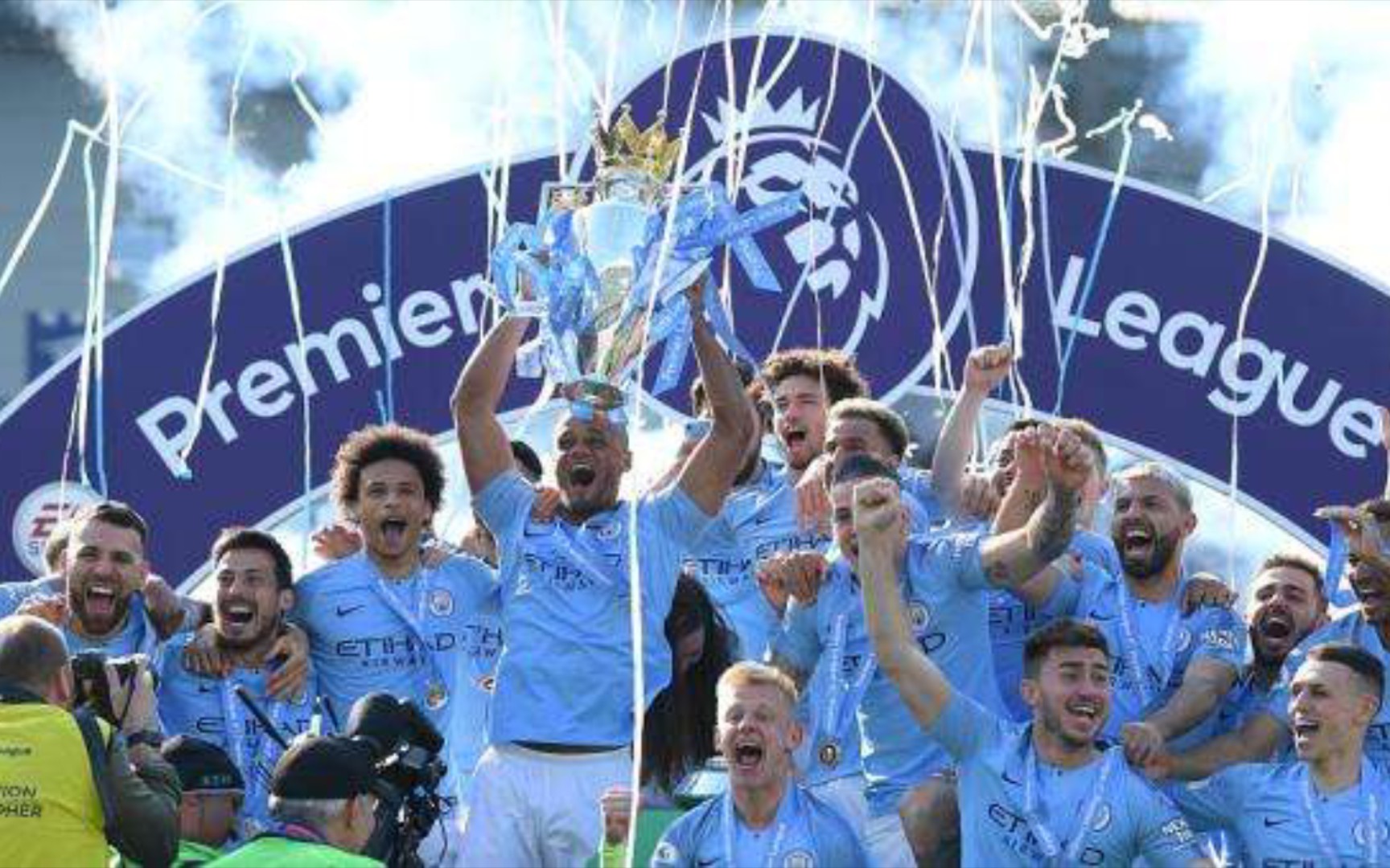 球迷的不满 球迷的不满